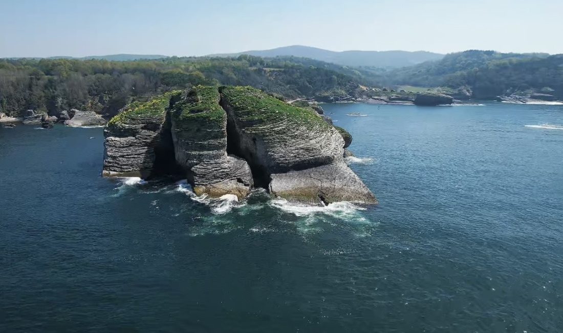 Kocaeli'nin doğa ve deniz turizminde göz bebeği olan Kandıra sahilleri,