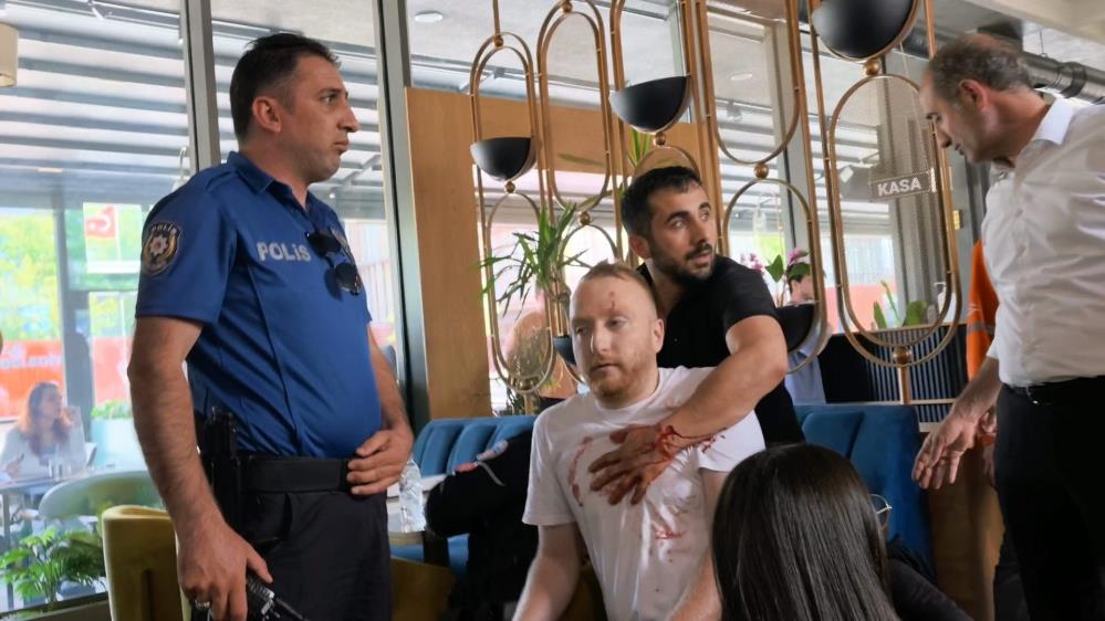 Bursa’nın İnegöl ilçesinde, trafikte yol verme meselesi yüzünden başlayan gerginlik