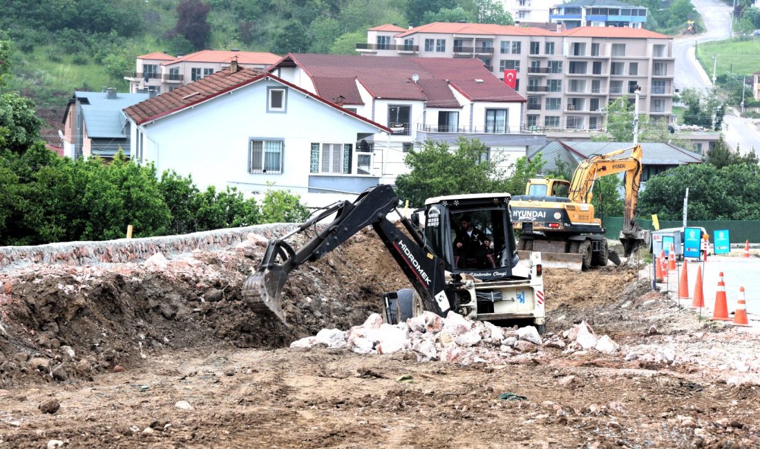 Kocaeli Büyükşehir Belediyesi, kentin dört bir yanında ulaşım altyapısını güçlendirmeye