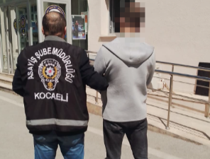 Kocaeli’de emniyet güçlerinin sokakların huzurunu kaçıran suçlulara yönelik yürüttüğü amansız