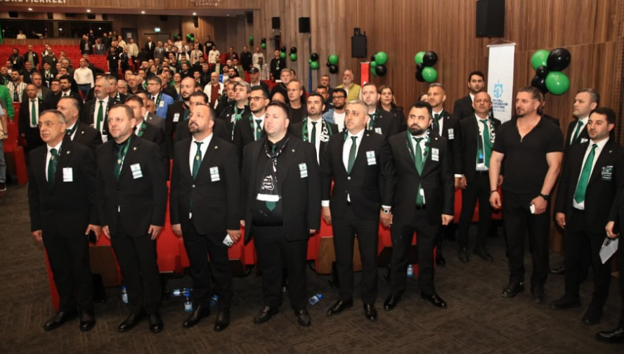 Kocaelispor’un Kocaeli Kongre Merkezi’nde büyük bir heyecan ve geniş bir