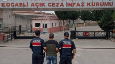 Kocaeli İl Jandarma Komutanlığı, aranan suçluların yakalanmasına yönelik yürüttüğü kararlı