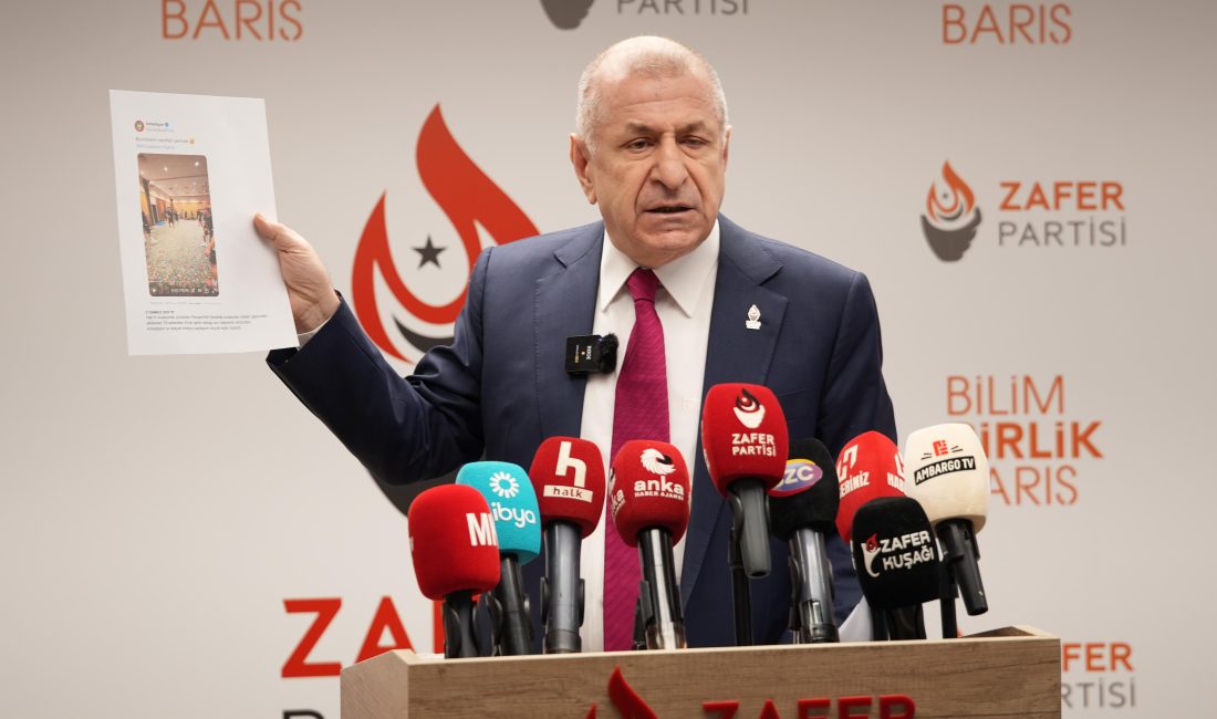 Zafer Partisi Genel Başkanı Prof. Dr. Ümit Özdağ, düzenlediği basın
