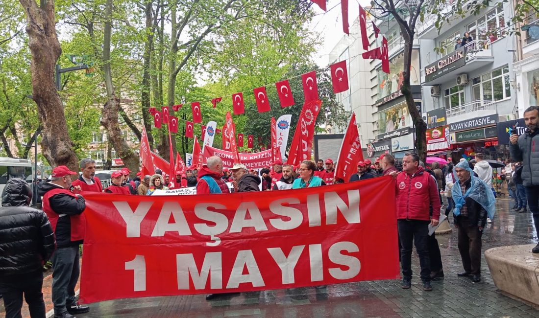 İzmit'te Sabri Yalım Parkı’nda toplanan kortejler, Real AVM bölgesine kadar