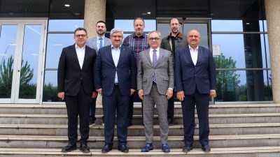 Kocaeli Büyükşehir Belediyesi Genel Sekreteri Dr. Hayri Baraçlı, kentin ticari