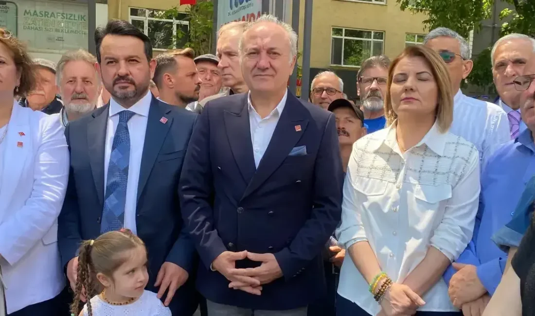 CHP Kocaeli örgütünün İzmit Yürüyüş Yolu'nda düzenlediği geleneksel bayramlaşma törenine