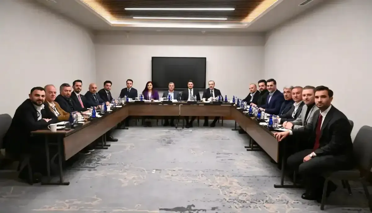 AK Parti Kocaeli teşkilatı, Bursa’da düzenlenen 3 günlük Doğu Marmara