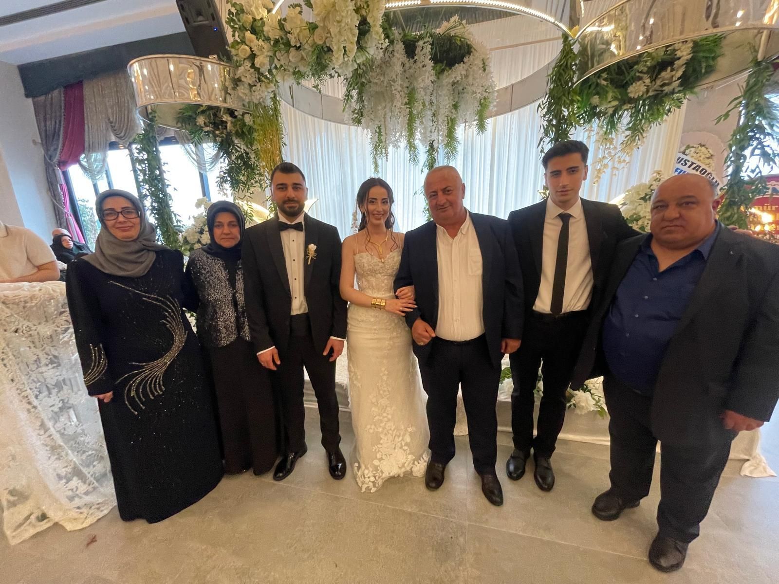 Kocaeli spor camiası, Yavuzspor Kulüp Müdürü Murat Şahin’in oğlunun düğün