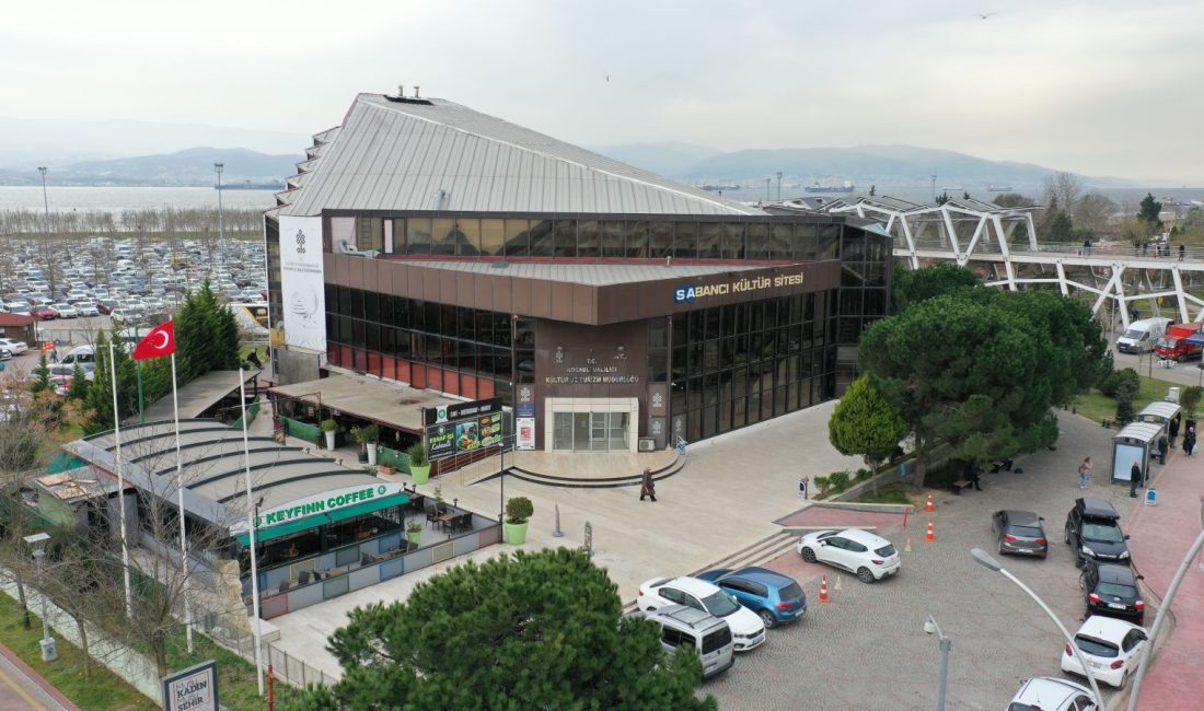 Kocaeli Büyükşehir Belediye Meclisi'nde alınan kararla, yıkım kararı bulunan Sabancı