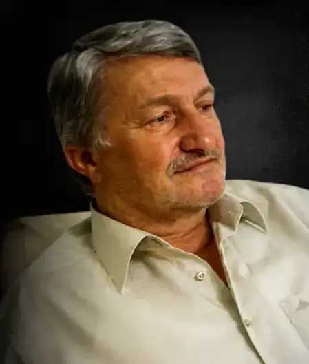 Karamürsel’in sevilen simalarından, uzun yıllar boyunca binlerce öğrenci yetiştiren emekli