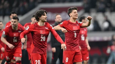 Türk futbolu tarihi bir dönüm noktasının eşiğinde bulunuyor. Tam 24