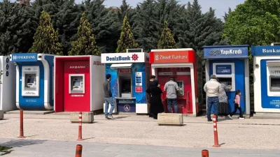 Kurban Bayramı tatili öncesinde nakit ihtiyacının zirve yapması beklenirken, bankaların