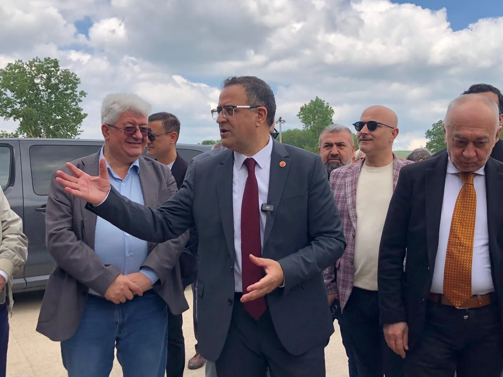 Derince Belediyesi’nin yerel üretimi desteklemek ve halka sağlıklı gıda ulaştırmak