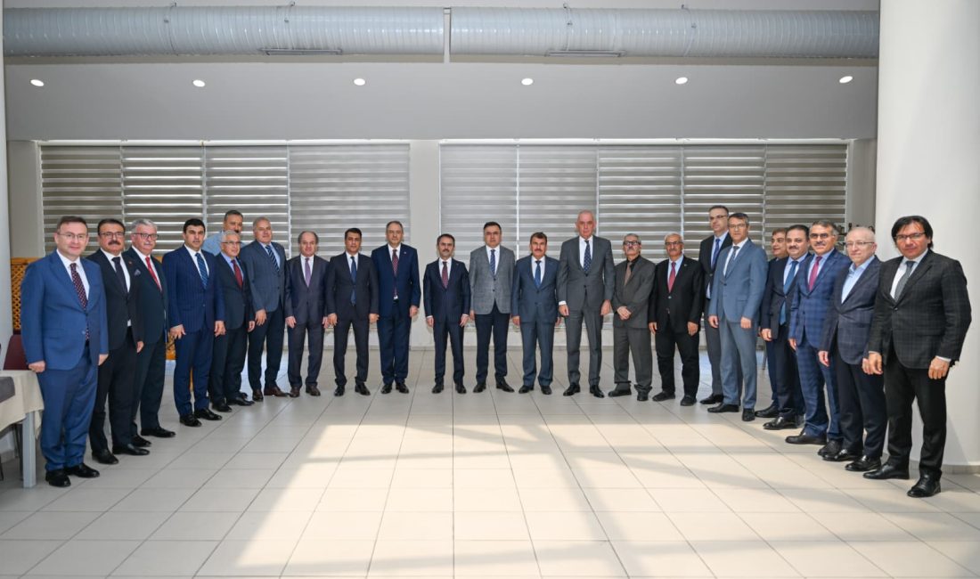 Cumhurbaşkanlığı Kararnamesi ile görev yerleri değişen Dilovası Kaymakamı Metin Kubilay