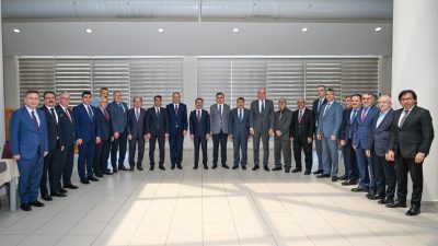 Cumhurbaşkanlığı Kararnamesi ile görev yerleri değişen Dilovası Kaymakamı Metin Kubilay