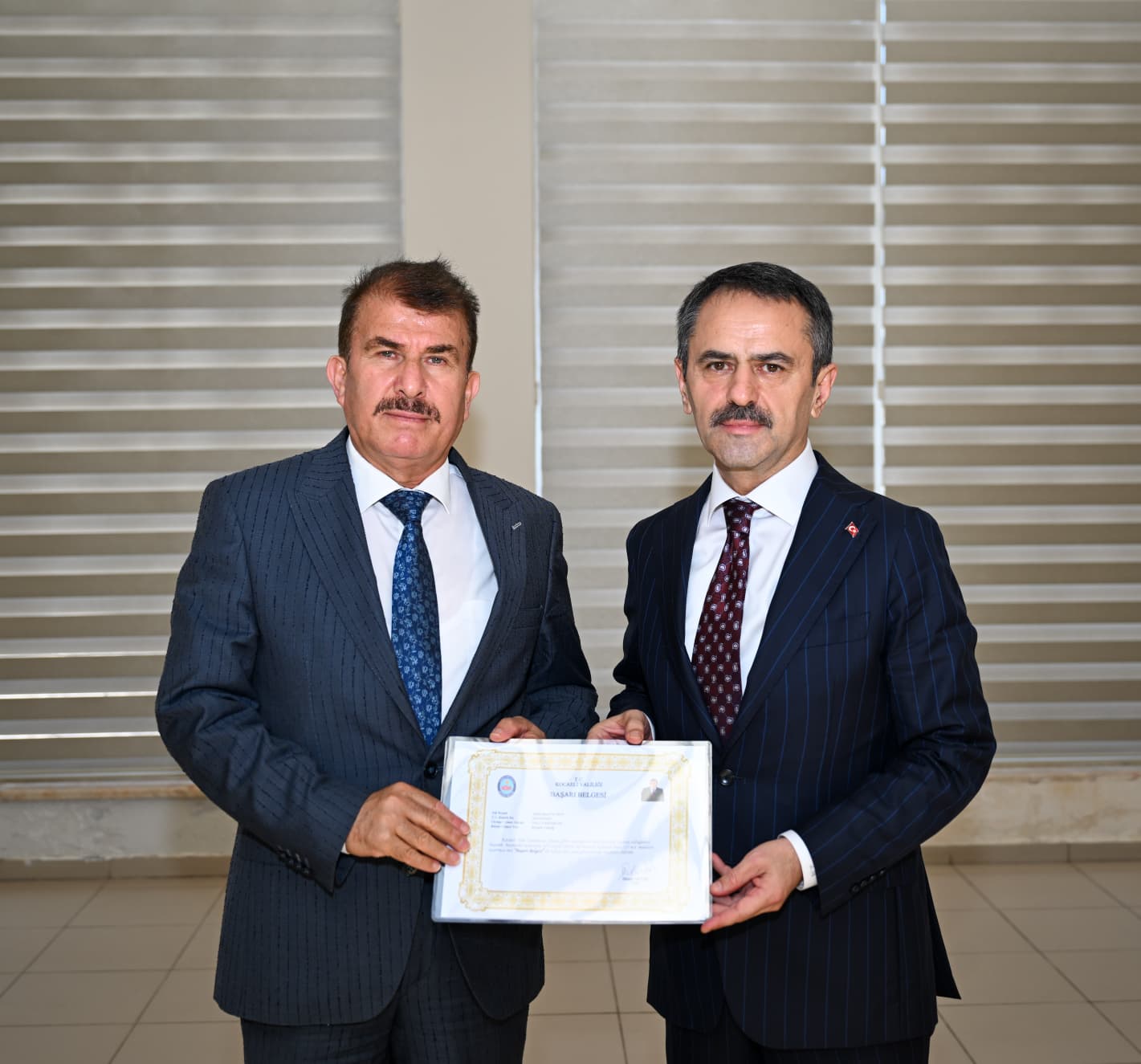 Görev Yerleri Değişen Dilovası Kaymakamı ve Vali Yardımcısı için Veda Yemeği Düzenlendi