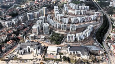 İzmit’in çehresini değiştirecek olan Cedit Mahallesi Kentsel Dönüşüm Projesi’nde, hak