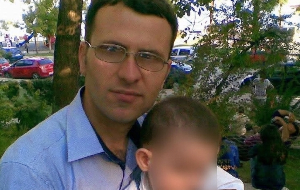 Kocaeli’nin Derince ilçesinde dün akşam saatlerinde yürekleri burkan trajik bir