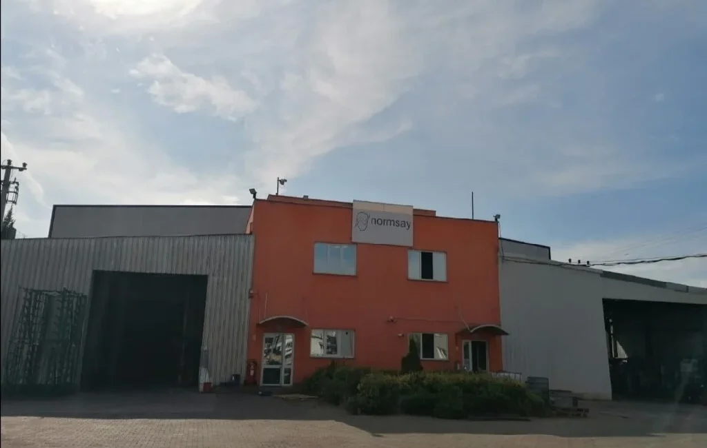 Kocaeli’nin İzmit ve Başiskele bölgelerinde, Yeni Gölcük Yolu üzerindeki Yuvacık