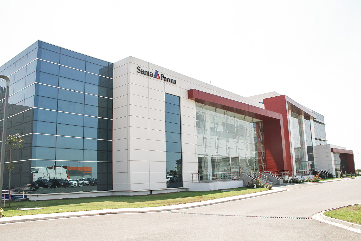 Türkiye’nin köklü ve öncü ilaç üreticilerinden Santa Farma İlaç Sanayi