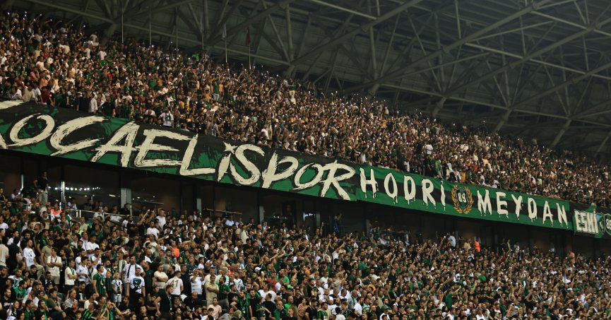 Kocaelispor taraftar derneği Hodri Meydan, yeni sezon öncesi çalışmalar kapsamında