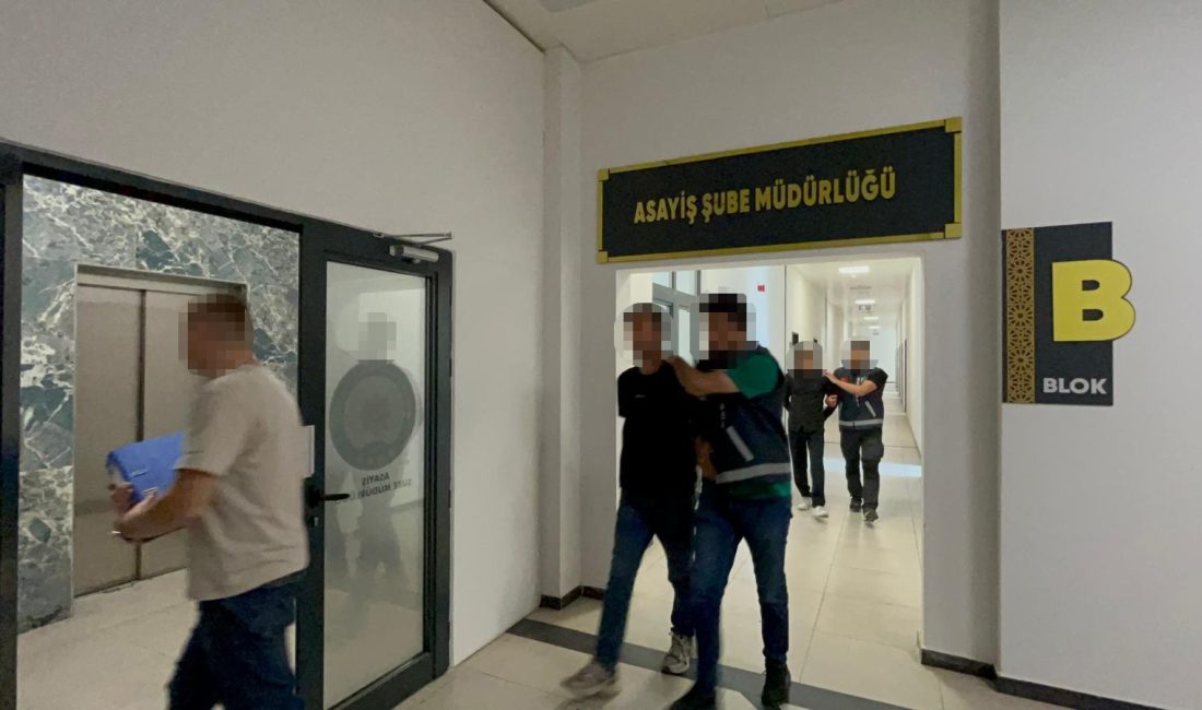Kocaeli'nin Derince ilçesindeki bir iş yerinden çeşitli beyaz eşyalar çalan