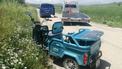 Isparta'nın Yalvaç ilçesinde, eşini kasabada yolcu ettikten sonra elektrikli bisikletiyle