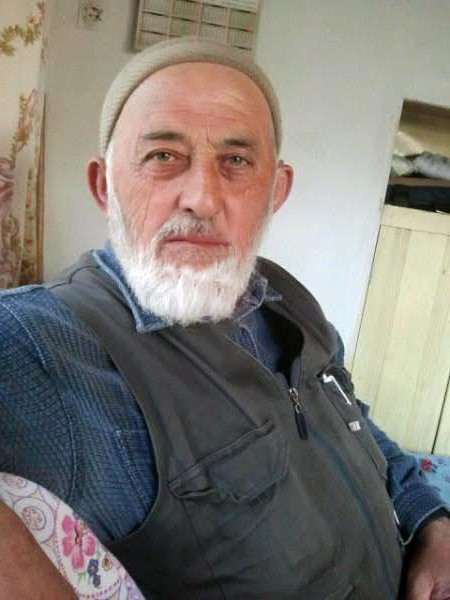 Eşini yolcu ettikten sonra can verdi