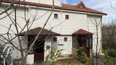 Kocaeli'de "hacı baba" ismini verdikleri sözde manevi bir varlık aracılığıyla
