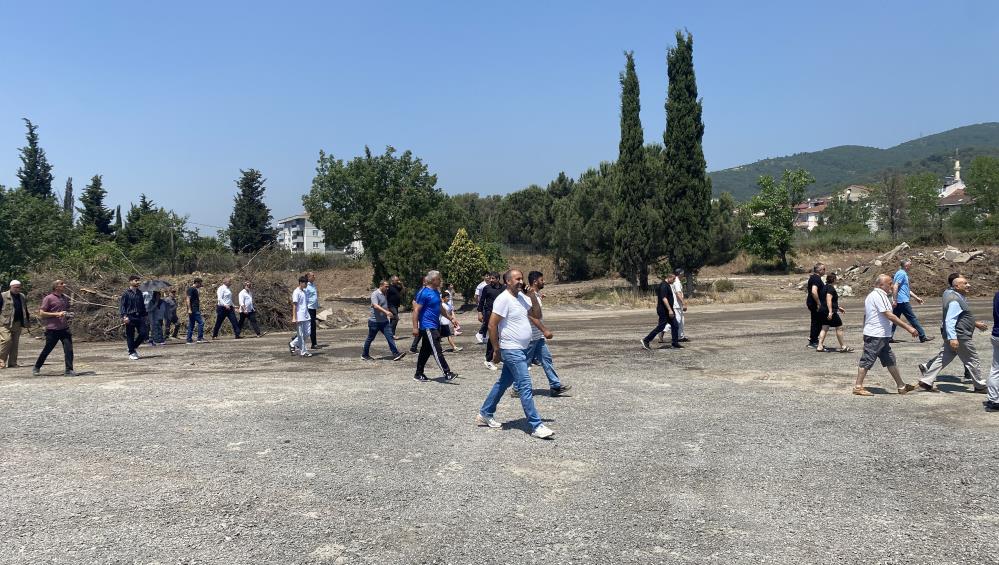 Kocaeli'de tır parkı krizi: Vatandaşlar sokağa döküldü