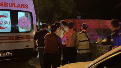Kayseri’nin Kocasinan ilçesinde bir kebap salonunda çıkan tartışma döner bıçaklı