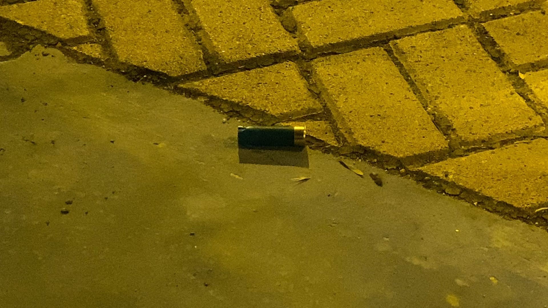 Çocuk parkında silahlı saldırı: Çok sayıda yaralı var!