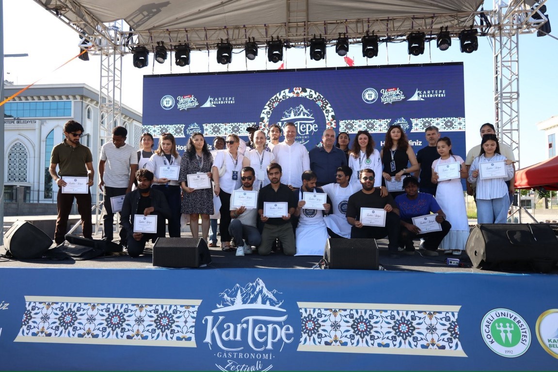 Kartepe Gastronomi Festivali'nde lezzet şöleni