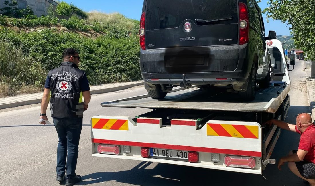 Kocaeli'de korsan taşımacılık yaptığı tespit edilen araç sürücüsüne 100 bin