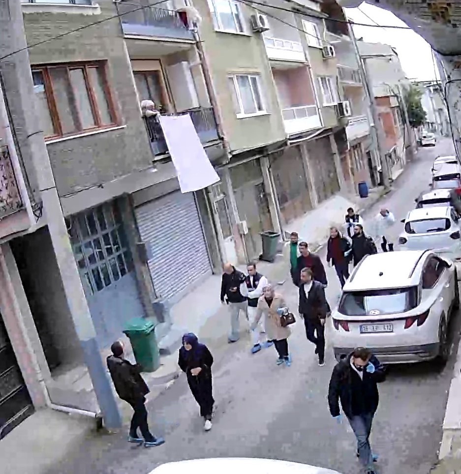 Bursa'da emekli polis memuru Ali Fuat Uzunoğlu'nun ölümüne ilişkin yürütülen