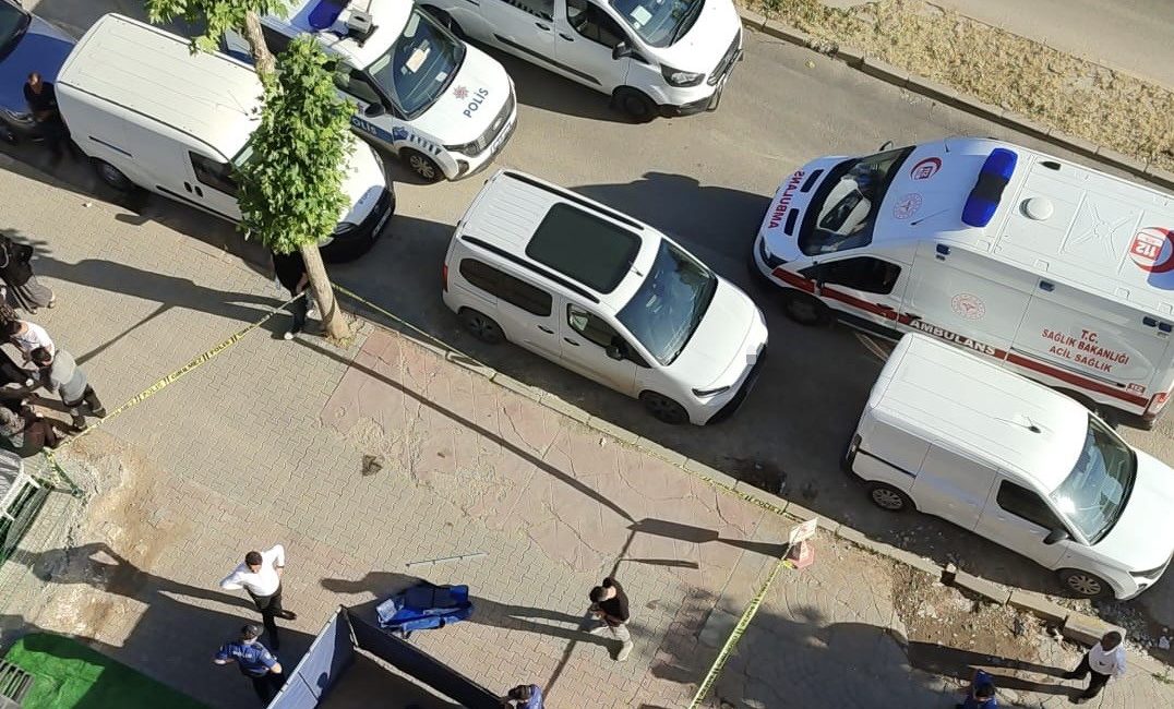 Adıyaman'da psikolojik sorunları olduğu ve daha önce de intihar teşebbüsünde