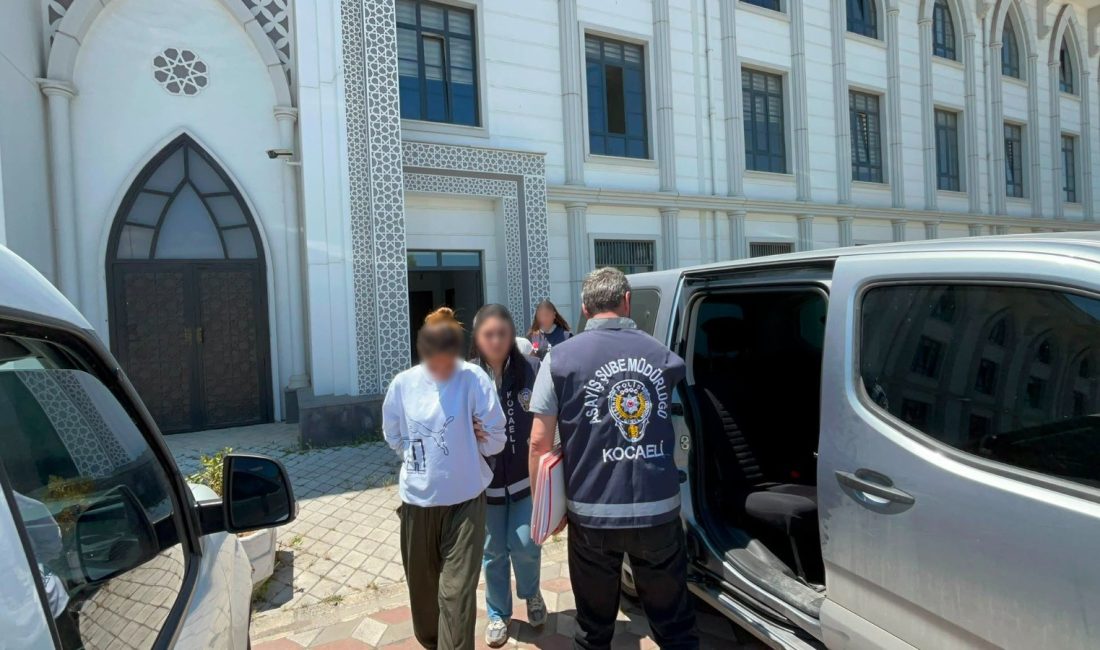 Kocaeli’de 3 ayrı evden yaklaşık 400 bin liralık ziynet eşyası
