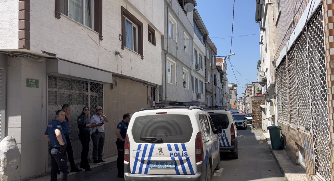 Sokak ortasında kanlı infaz: 1 ağır yaralı