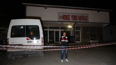 Kastamonu’nun Taşköprü ilçesinde tartıştığı şahıs tarafından iş yerinde silahlı saldırıya