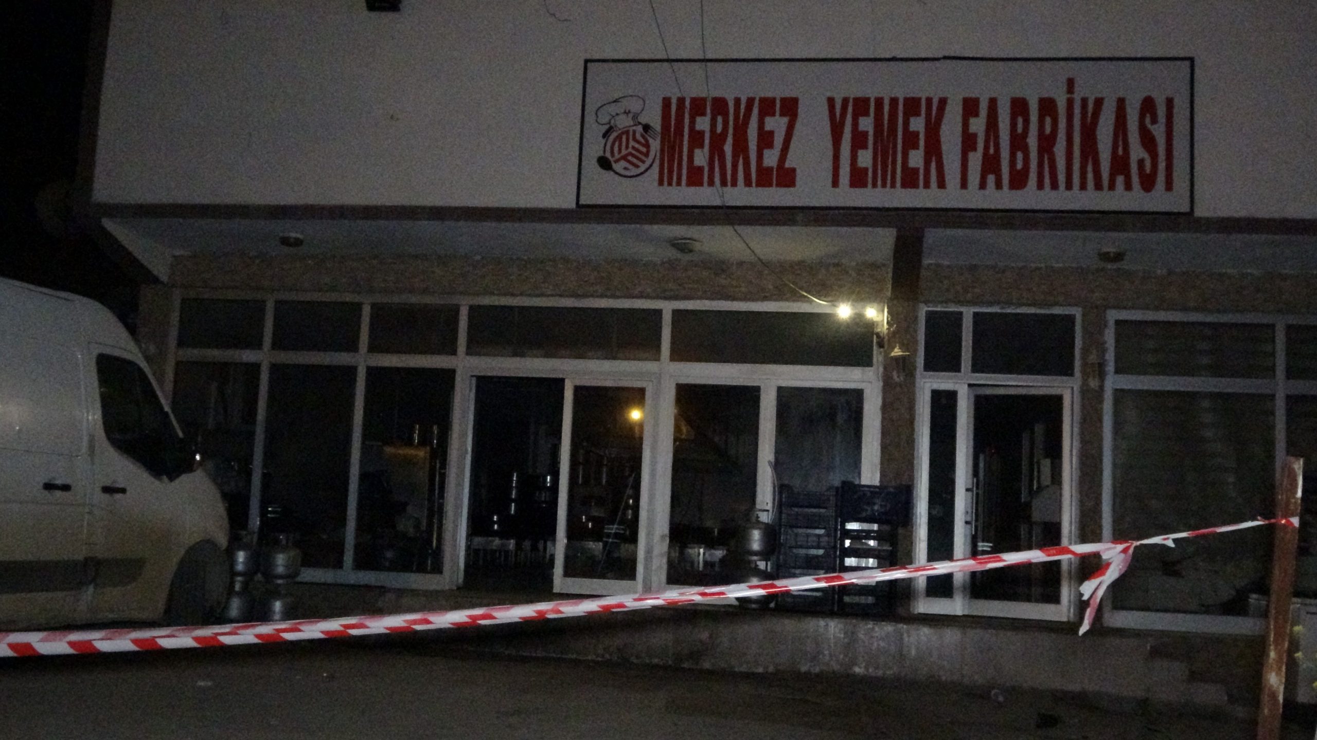 İş yerini basıp kurşun yağdırdı: 1 ölü