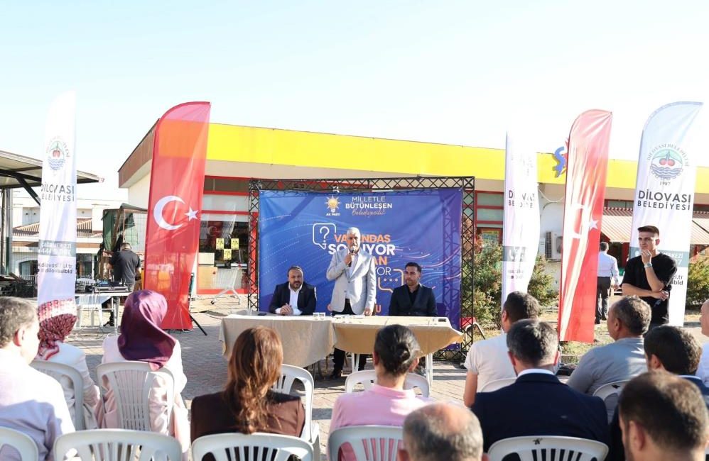 Dilovası Belediye Başkanı Ramazan Ömeroğlu, yerel yönetim ile vatandaşlar arasındaki
