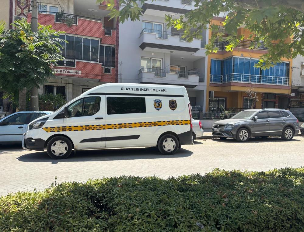 Önce eşini öldürdü, sonra kızını darp etti!
