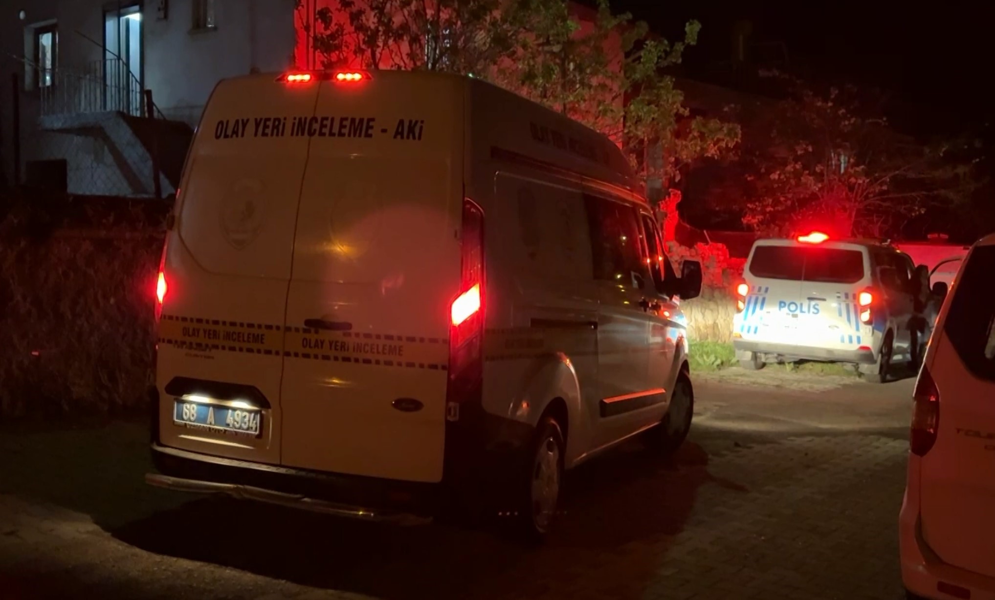 Alkol alıp eşini ölümle tehdit etti!
