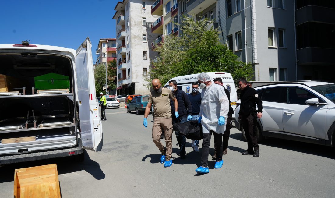 Kastamonu'da 8 aylık hamile eşini öldürdükten sonra yaklaşık 10 gün