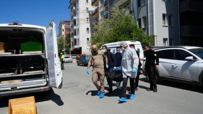 Kastamonu'da 8 aylık hamile eşini öldürdükten sonra yaklaşık 10 gün