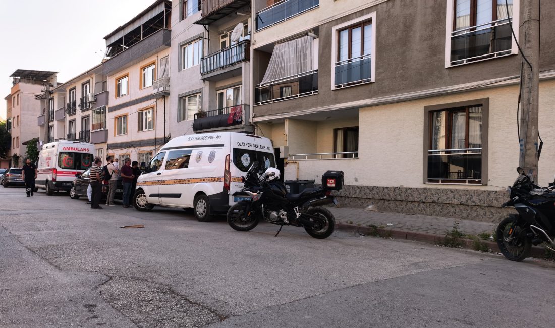 Bursa'nın İnegöl ilçesinde yalnız yaşayan 71 yaşındaki Lütfiye B., yakınları