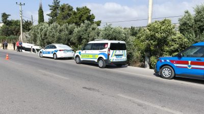 Mersin'in Silifke ilçesinde yolcu minibüsüne binen bir kişi şoföre saldırdıktan