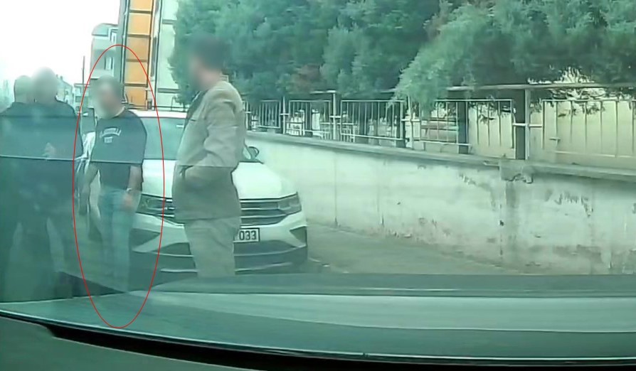 Kocaeli'nin Körfez ilçesinde, ilkokul öğrencisi küçük kız çocuklarını günlerce takip