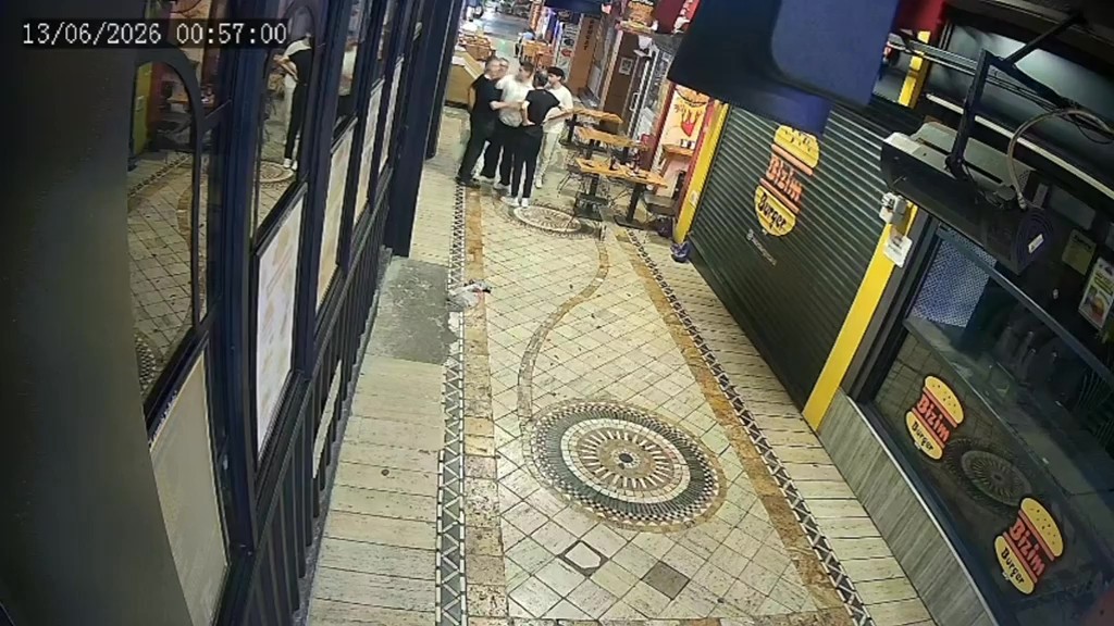 Kocaeli'nin İzmit ilçesinde yazılım mühendisini darbeden ve çıkarıldıkları hakimlikçe adli
