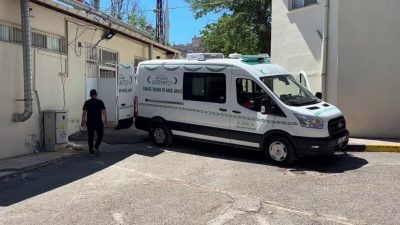Gaziantep’te bir evde çıkan tartışmada, 17 yaşındaki genç, 43 yaşındaki
